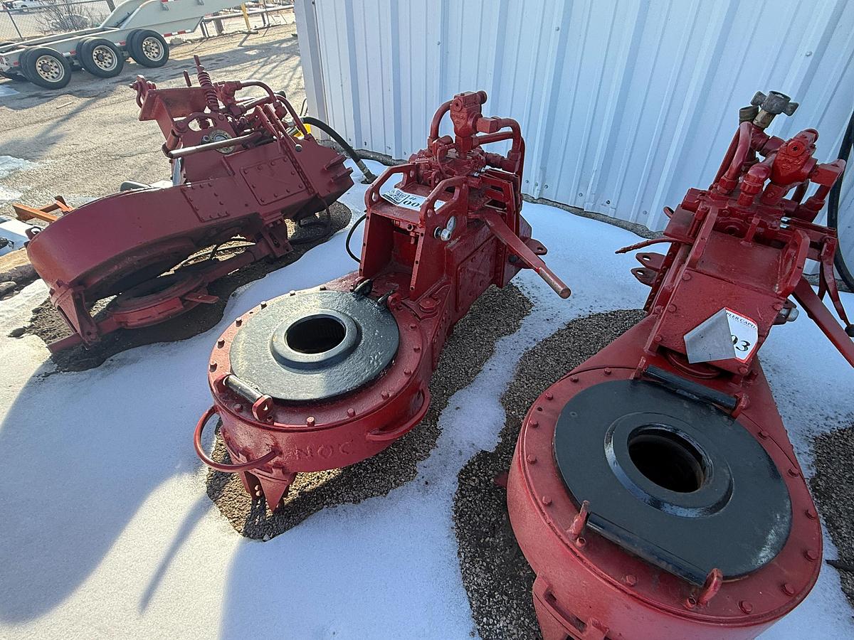 Used Foster 58-93R Hydraulic Tubing Tongs