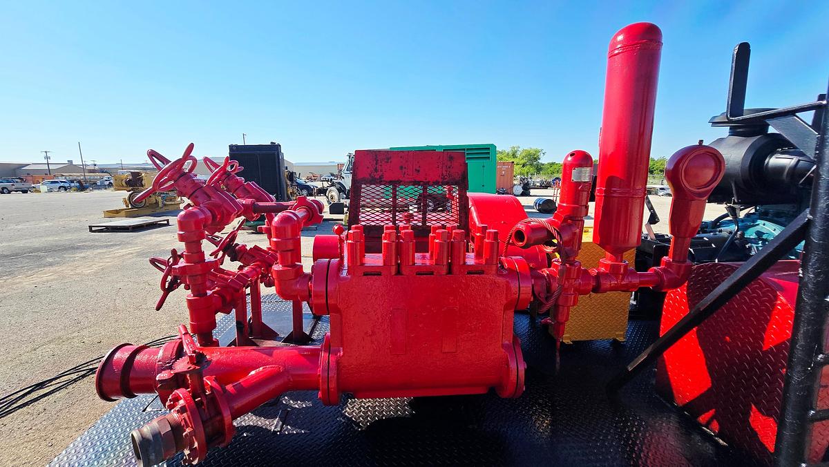 Used JWS 340 Triplex Pump PB Detroit 60 Series 14L, Skidded
