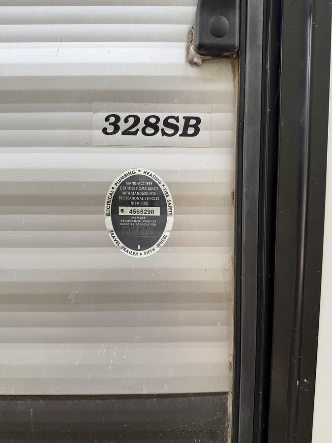 Used 2018 Longhorn Crossroads Bumper Pull Travel Trailer Bunkhouse