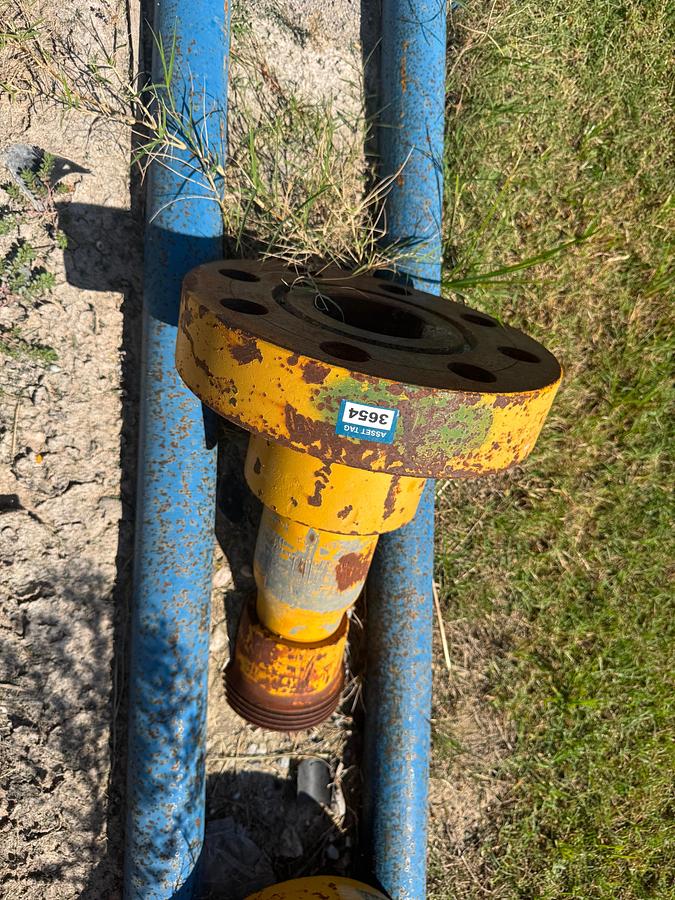 Used (8) Crossover Adapters