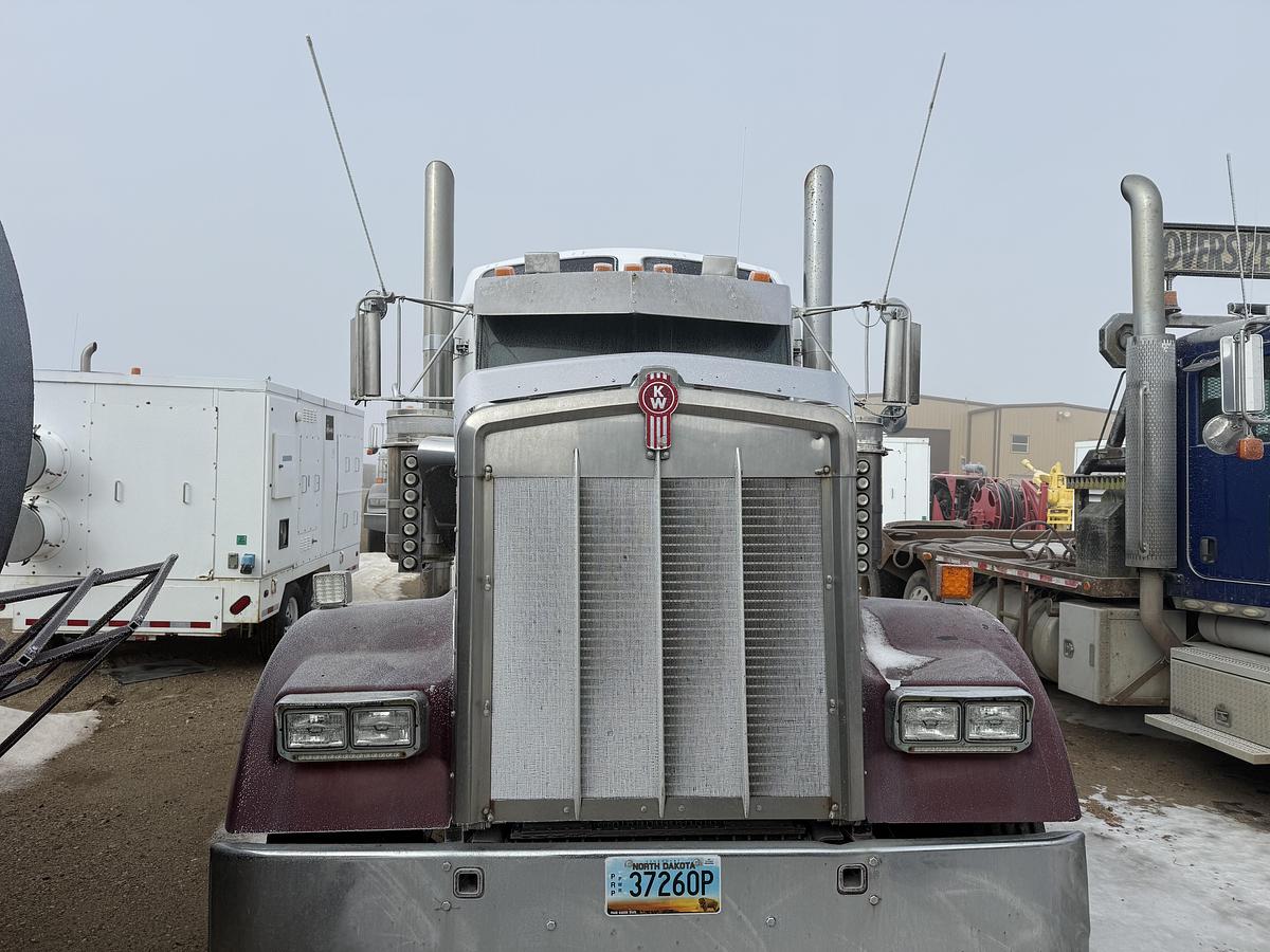 Used 2004 Kenworth Slick Truck