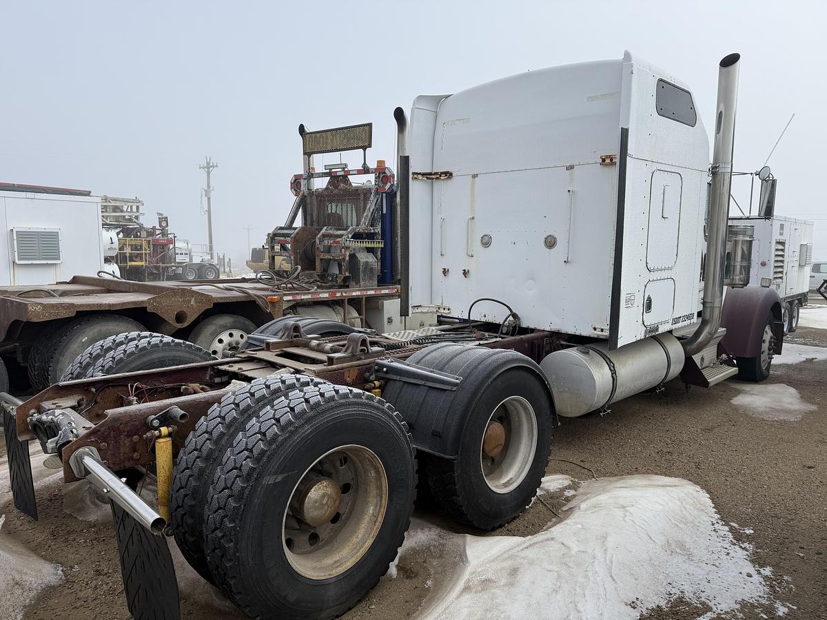 Used 2004 Kenworth Slick Truck