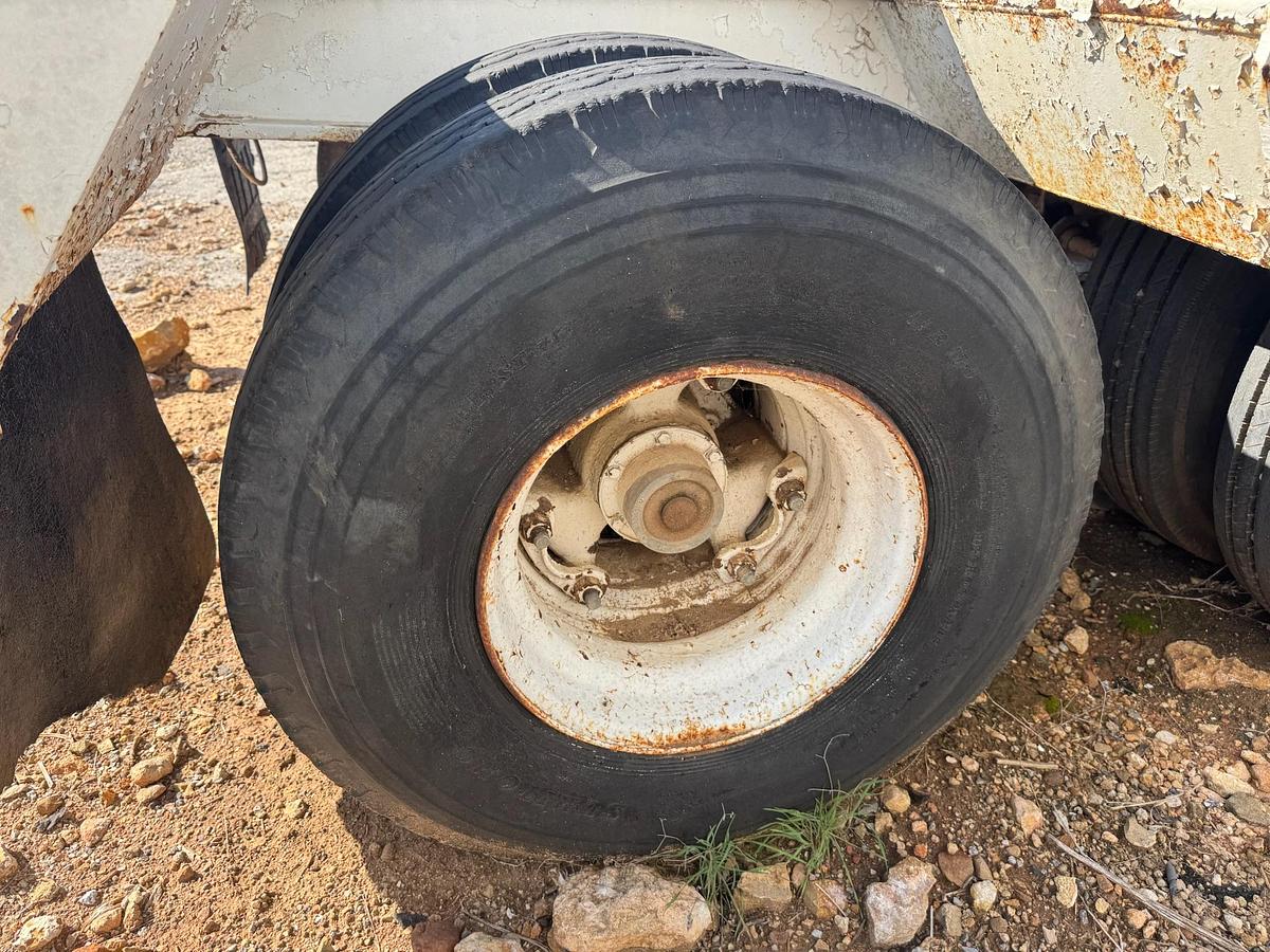 Used 1979 Gooseneck Lowboy Trailer