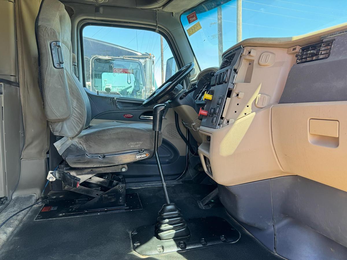 Used 2015 Peterbilt 579 6x4 Sleeper Truck Tractor