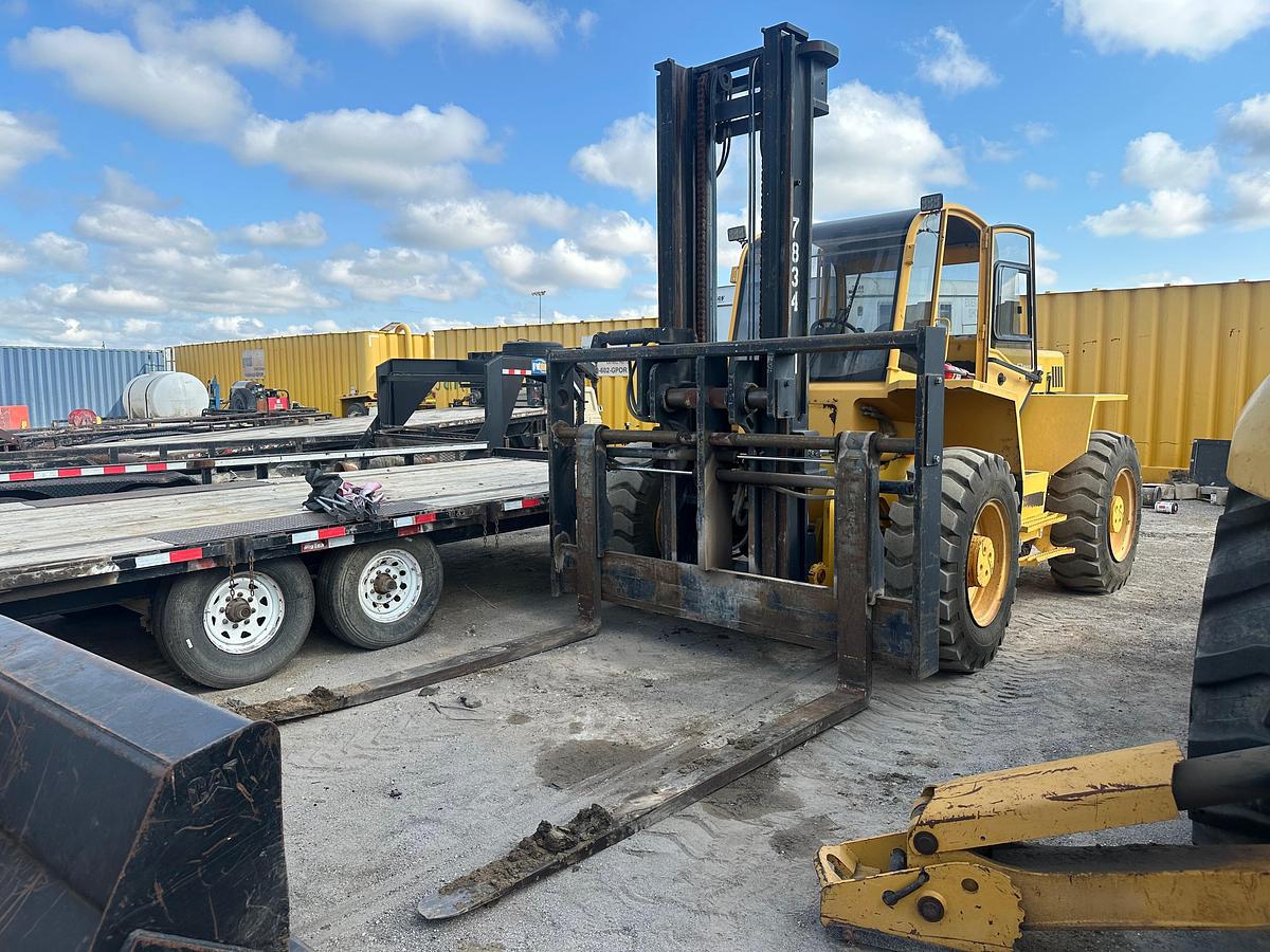Used Sellick 10k lb Forklift