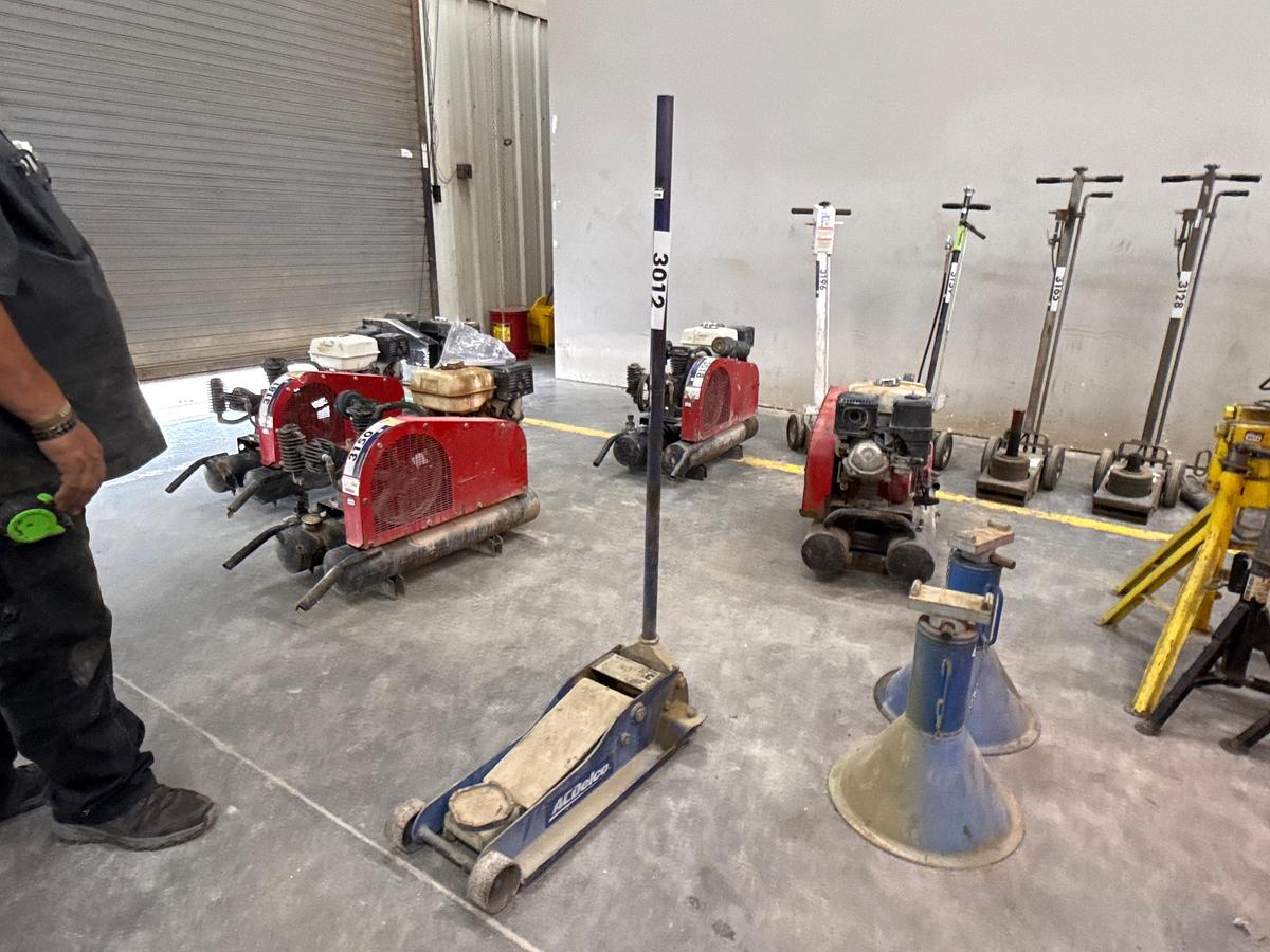 Used ACDelco 3/1-2 ton Floor Jack
