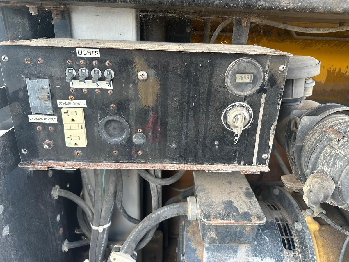 Used Allmand Night-Lite 2 8KW Light Plant with CAT Engine