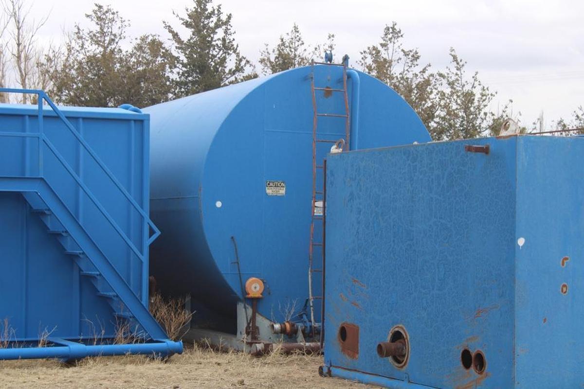 Used 10'DIA x 32'L 600-Bbl Water Tank