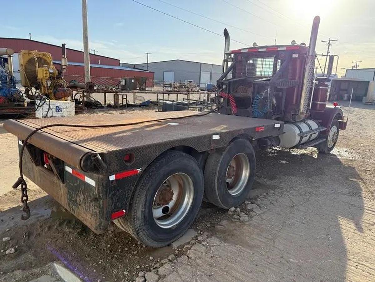 Used 1986 Western Star 4964 Tulsa 65K Mech Winch Truck