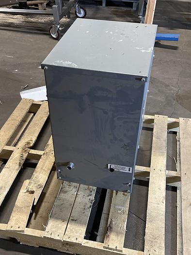 Used Square D 3PH 15T6H KVA 15