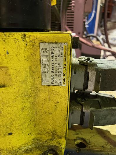 Used FANUC M-6iB/6S WITH RJ3iC CONTROLLER, CLEANED AND TESTED