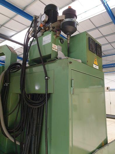 As new Centro di Lavoro a 5 Assi CB FERRARI A16