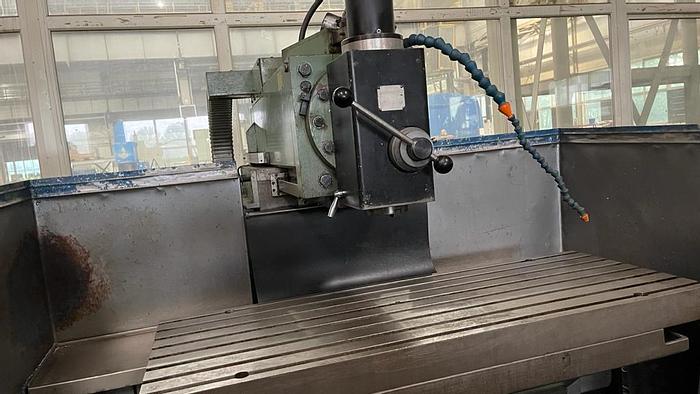 Used Frezarka CNC TOS FNG 40 (4 oś)