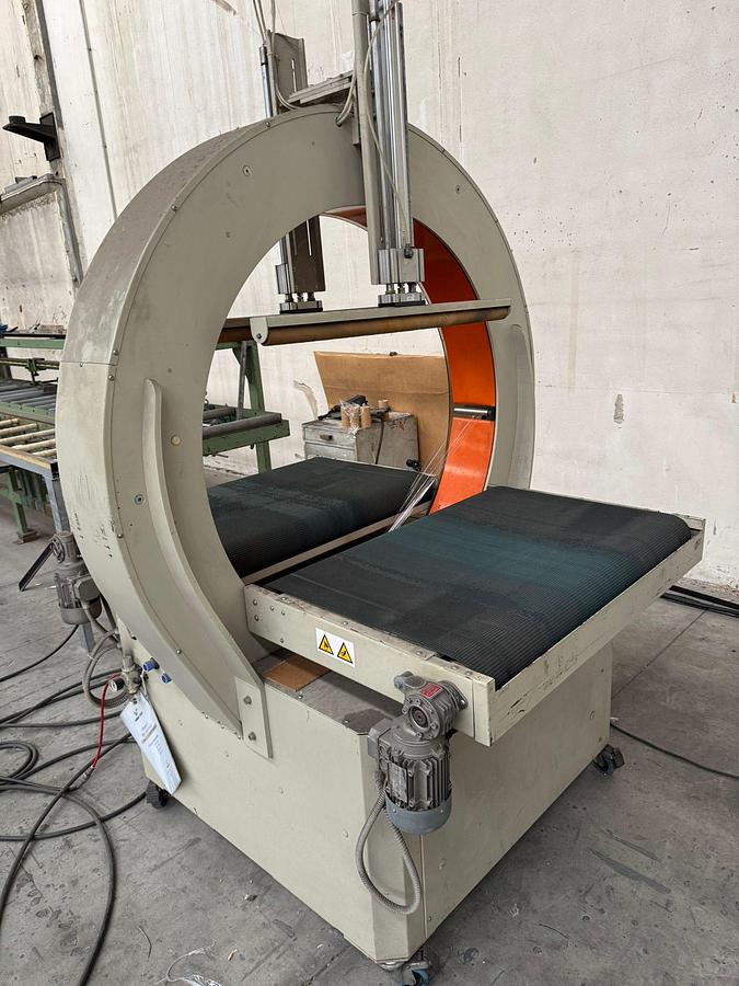 Usato AVVOLGITRICE ORIZZONTALE