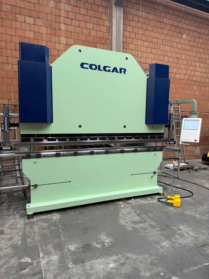 Ricondizionato PRESSA PIEGATRICE COLGAR 3100x180 TON CNC 6 ASSI USATA