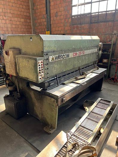 Usato CESOIA A GHIGLIOTTINA WARCOM 2500x10mm Usata