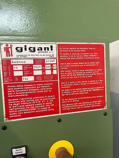 Usato PRESSA GIGANT 200 TON USATA
