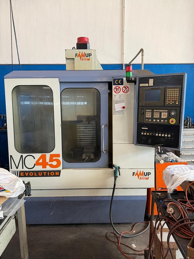 Usato CENTRO DI LAVORO FAMUP USATO