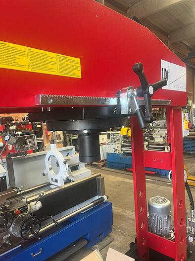 PRESSA IDRAULICA WERTHER 100 TON MOTORIZZATA