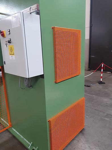 Usato PRESSA GIGANT 200 TON USATA