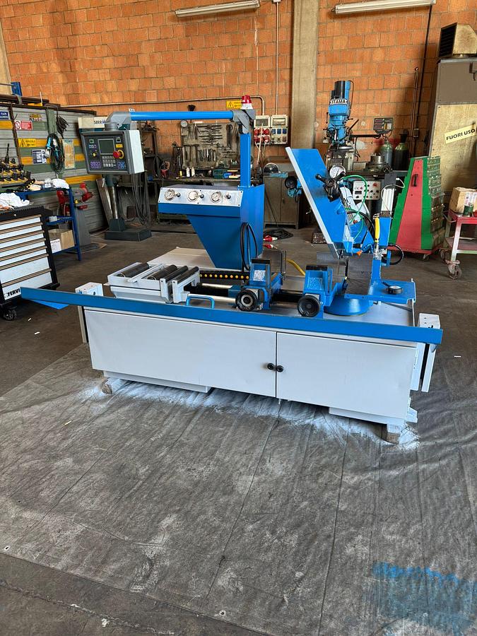 Ricondizionato SEGATRICE A NASTRO MEP CNC USATA