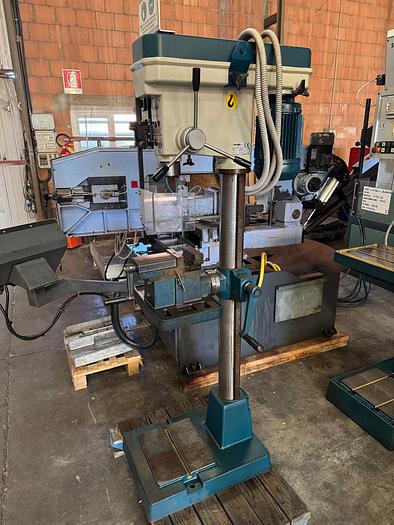 Used TRAPANO A COLONNA SERRMAC 25