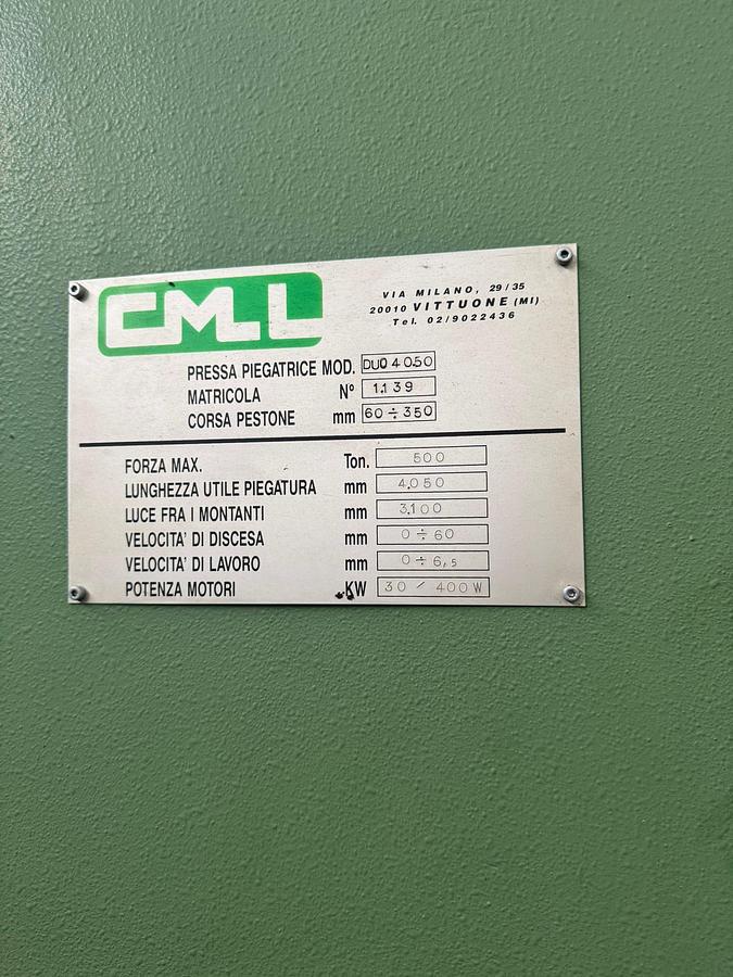 Usato PRESSA PIEGATRICE CMLL USATA 