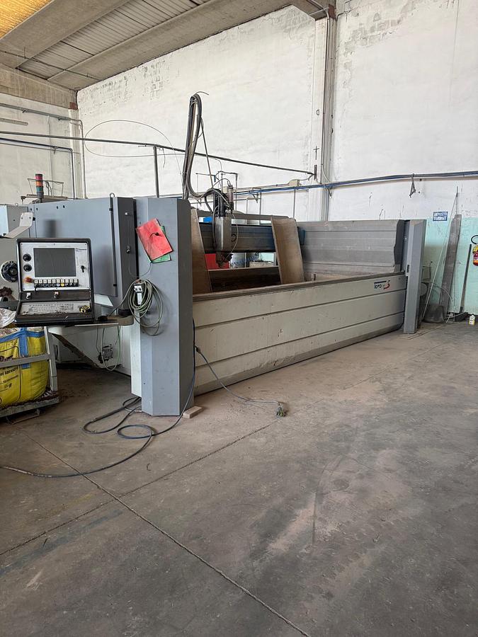 Usato TAGLIO A GETTO D'ACQUA  WATERJET TECNOCUT USATO