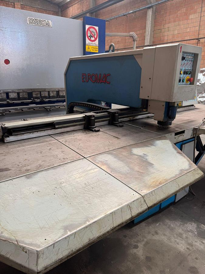 Usato PUNZONATRICE EUROMAC USATA