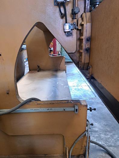 Usato PRESSA PIEGATRICE IDRAULICA SOMO 6000x50 Ton USATA