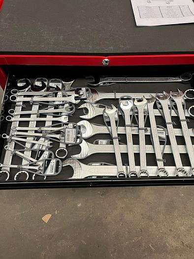 CARRELLO PORTA UTENSILI ARUBA RACING ATTREZZATO CON 100 PEZZI