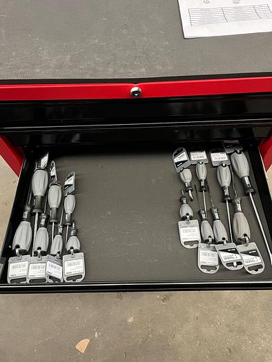 CARRELLO PORTA UTENSILI ARUBA RACING ATTREZZATO CON 100 PEZZI