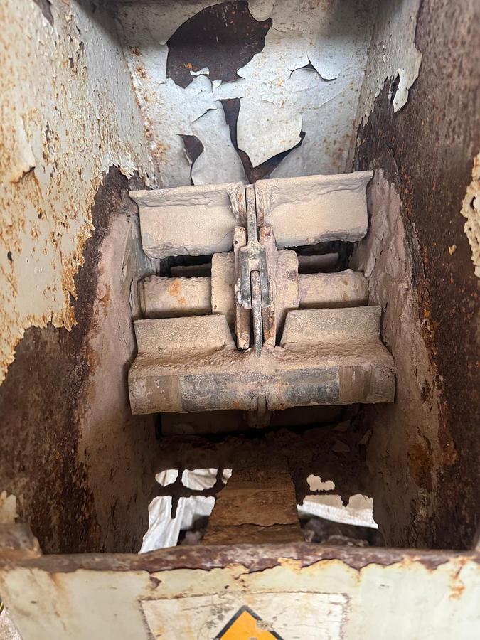 Usato TAGLIO A GETTO D'ACQUA  WATERJET TECNOCUT USATO