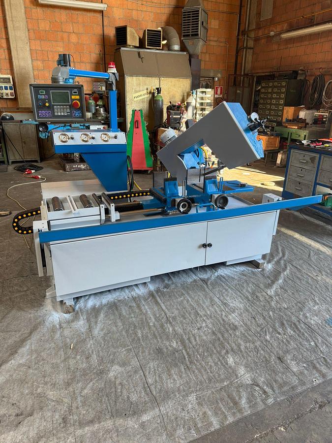 Ricondizionato SEGATRICE A NASTRO MEP CNC USATA