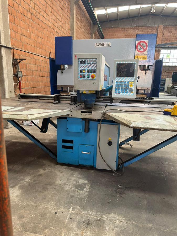 Usato PUNZONATRICE EUROMAC USATA