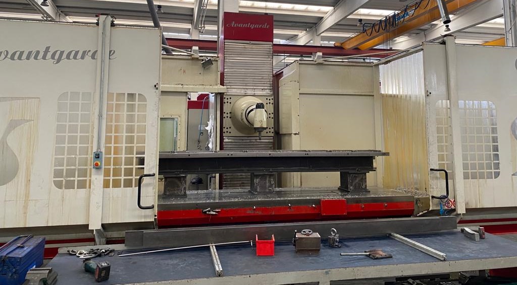 Usato 2009 STS AVANTGARDE HS