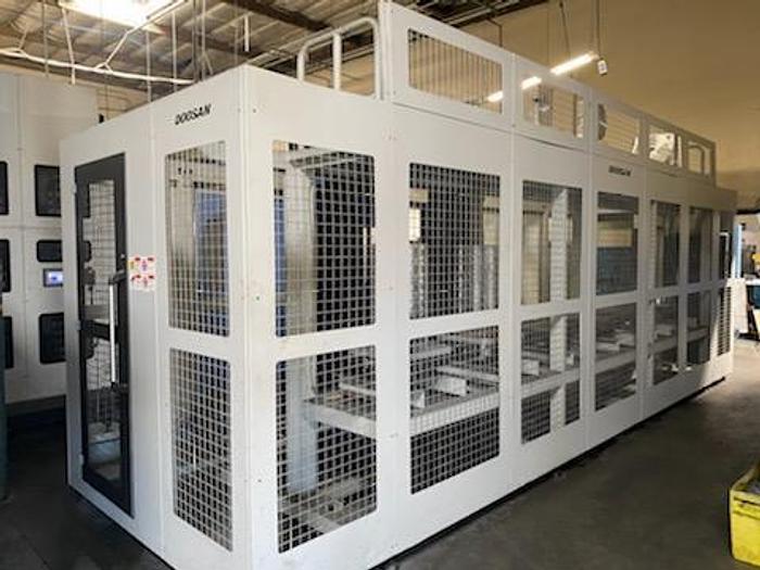 Used 2015 DOOSAN HP 5100II 4-Axis Horizontal Machining Center with 12 Pallet Pool