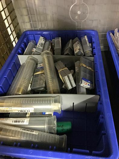 Used TOOL HOLDERS, WORK HOLDING, CHUCKS, MACHINE ACCESSORIES, ROBOT PARTS, WELDERS, SMALL MACHINES