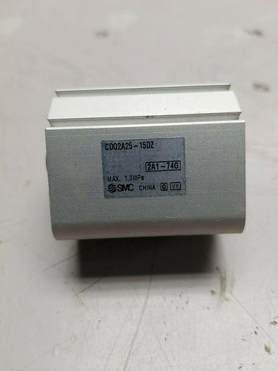 Used SMC cylinder CDQ2A25-15DZ