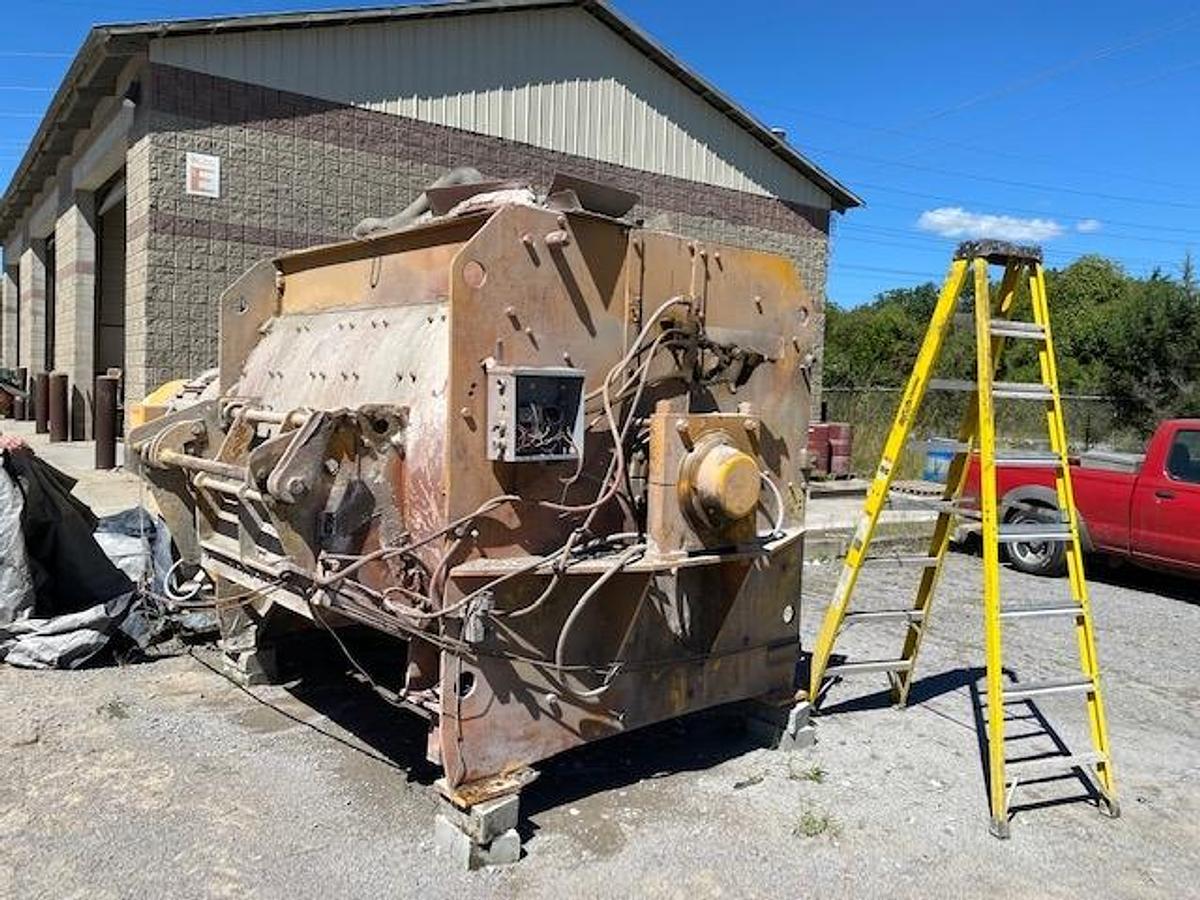 Used 2000 Besser 100 cu ft
