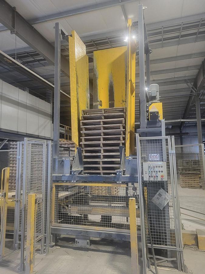 Used 2007 Omag 1200x1100