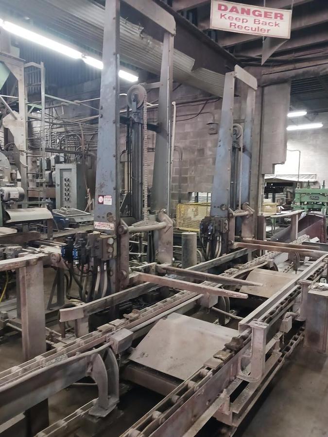 Used 1985 Columbia 22 pit style