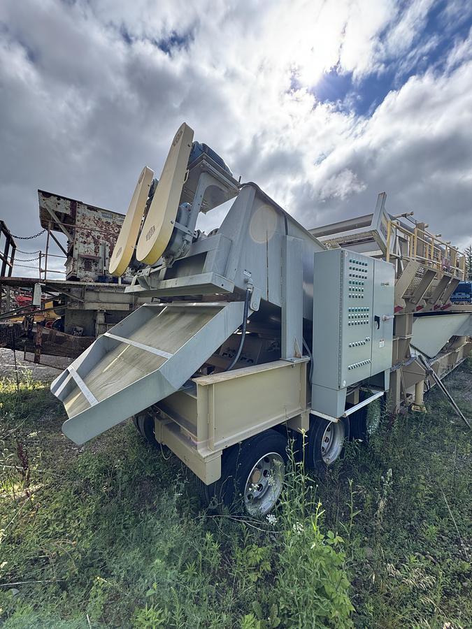 Assinick aggregate washing system