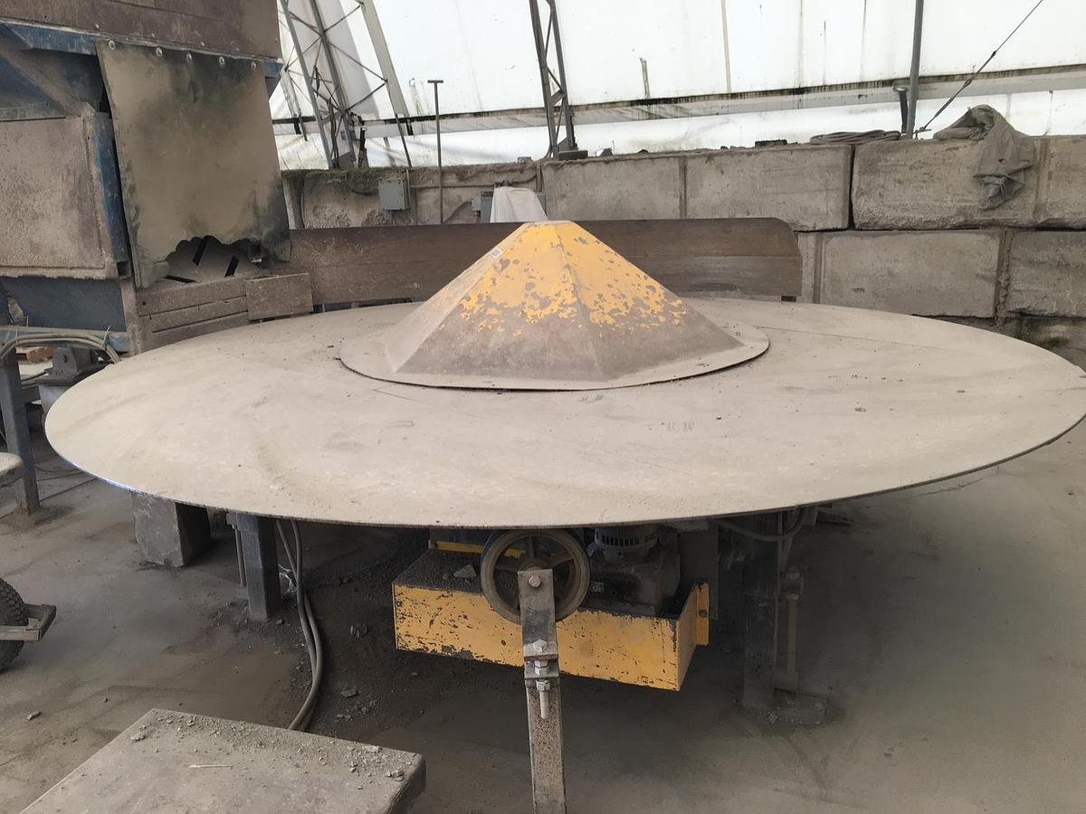 Used 2000 Besser