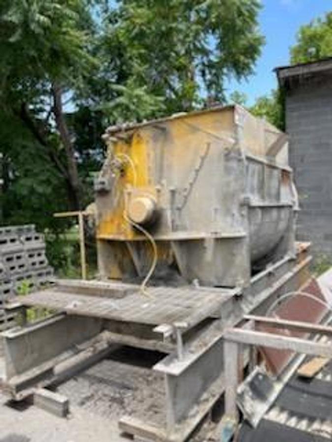 Used 1977 Besser 80 cu.ft