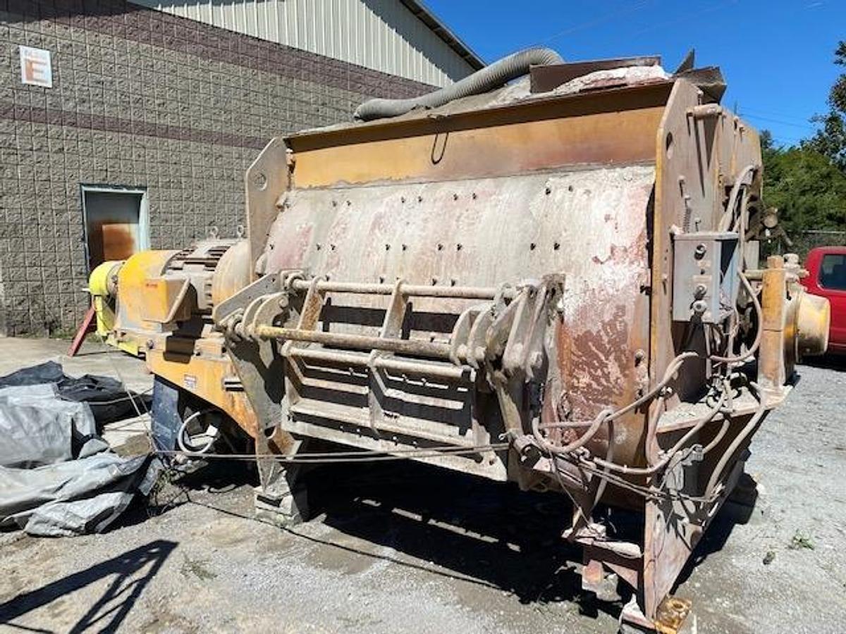 Used 2000 Besser 100 cu ft