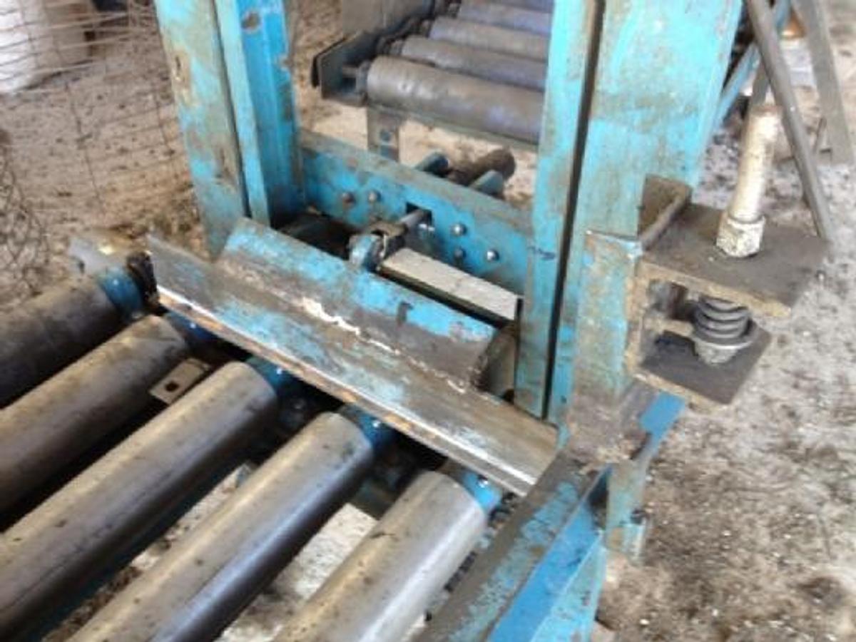 Used 1995 Home made 18x18 and 24x24"