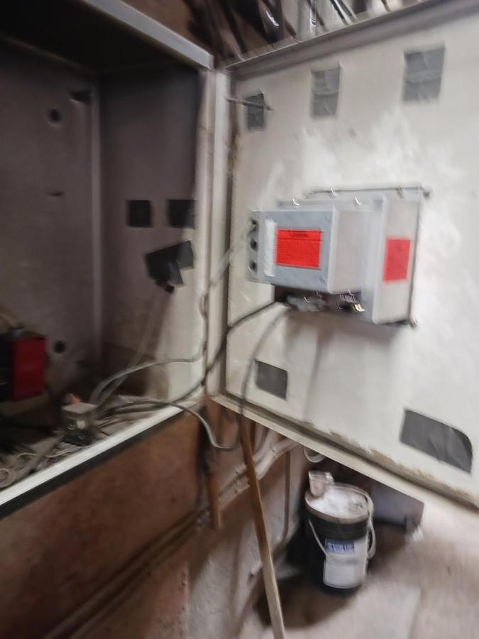 Used 1985 Columbia 22 pit style