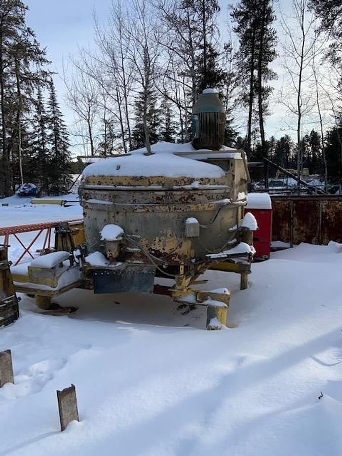 Used 2006 Sicoma 2 cu. yard