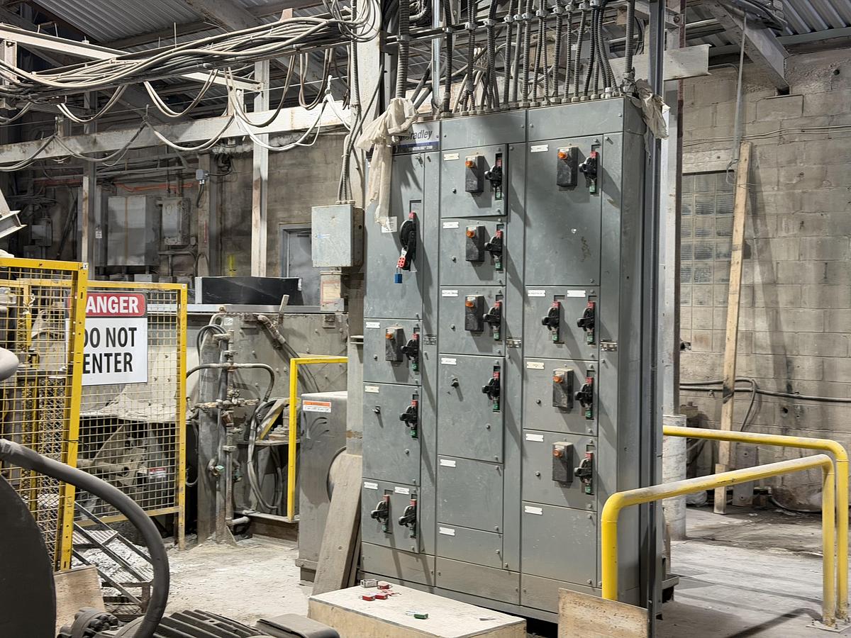 Used 2009 Columbia 22 HF